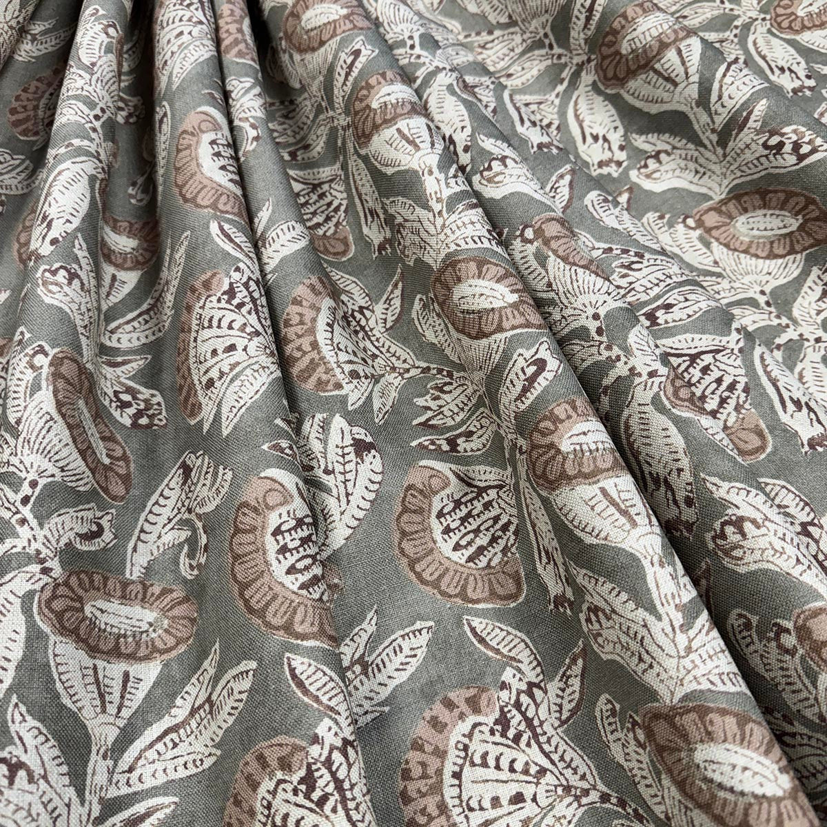 AZORA NATURAL Mag Fabrics