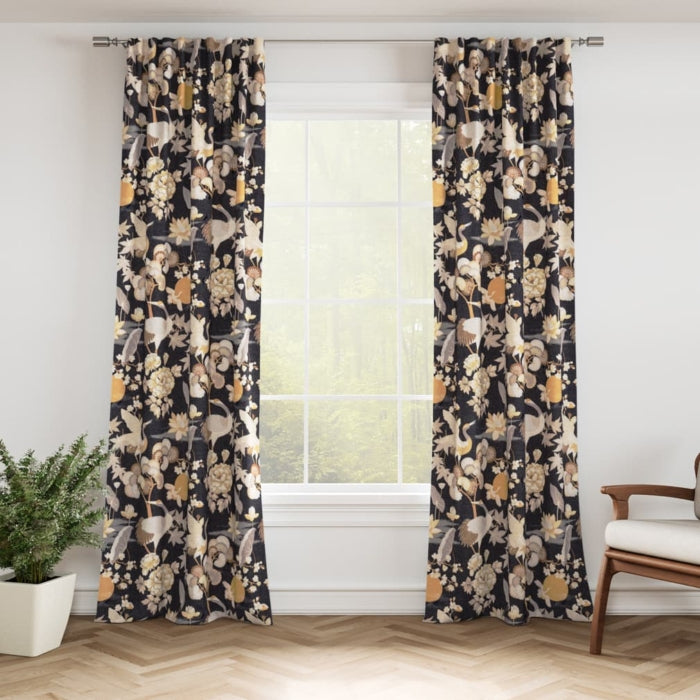 D3316 Noir Fabric Charlotte Fabrics