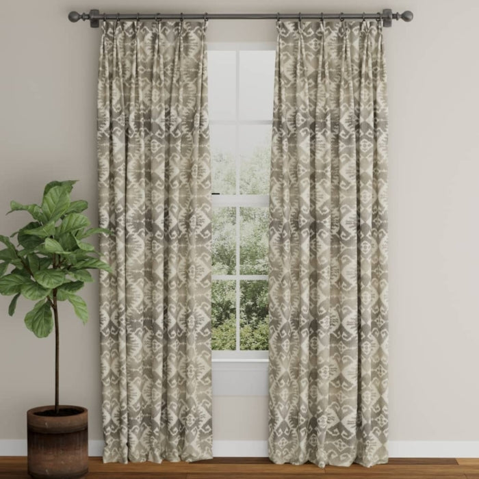 D4121 Pewter Fabric Charlotte Fabrics