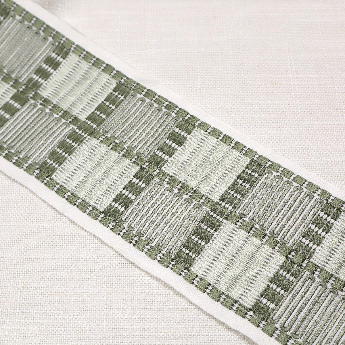 FENCI EMB TAPE THYME Magnolia Fabrics