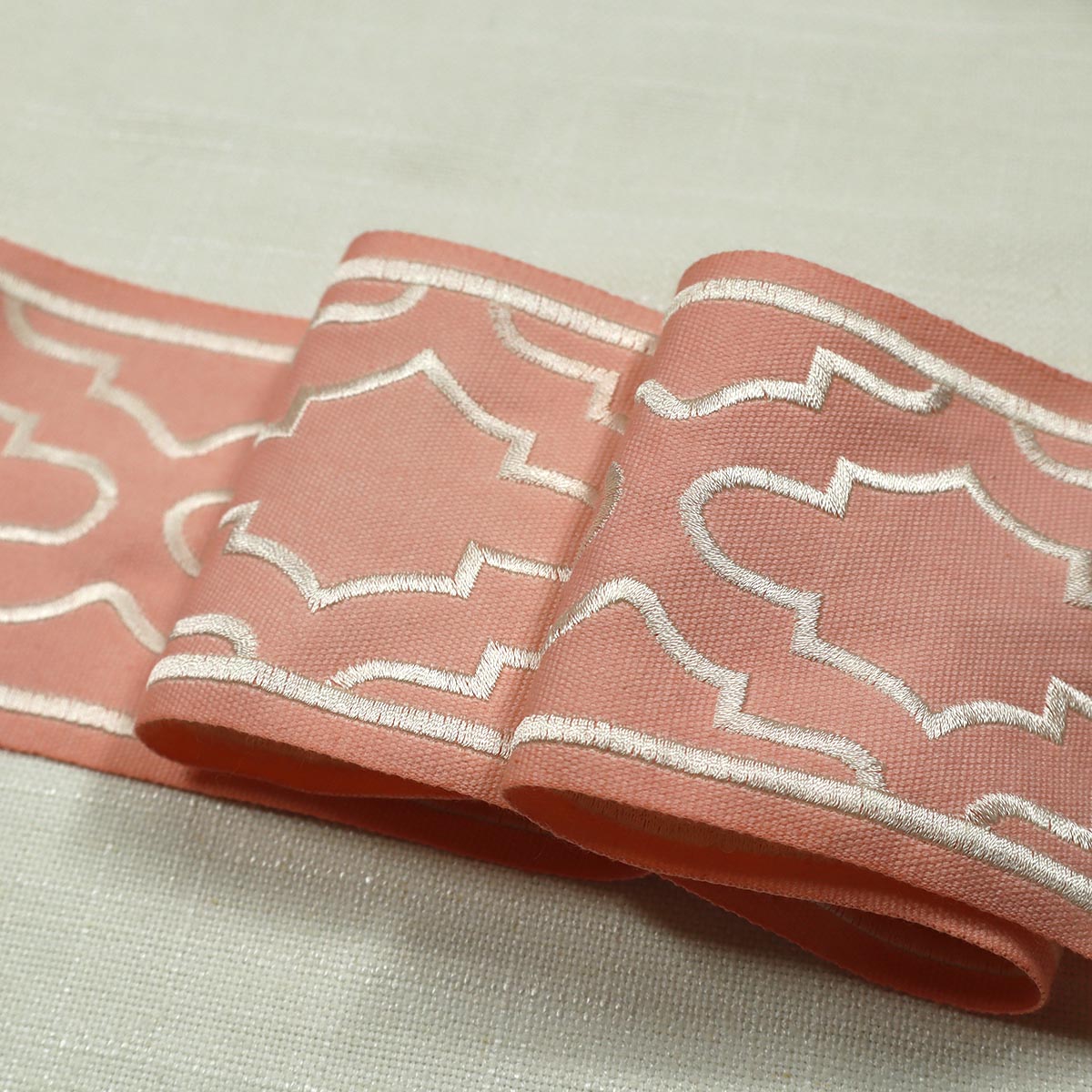 LINDY EMB TAPE PINK Mag Fabrics