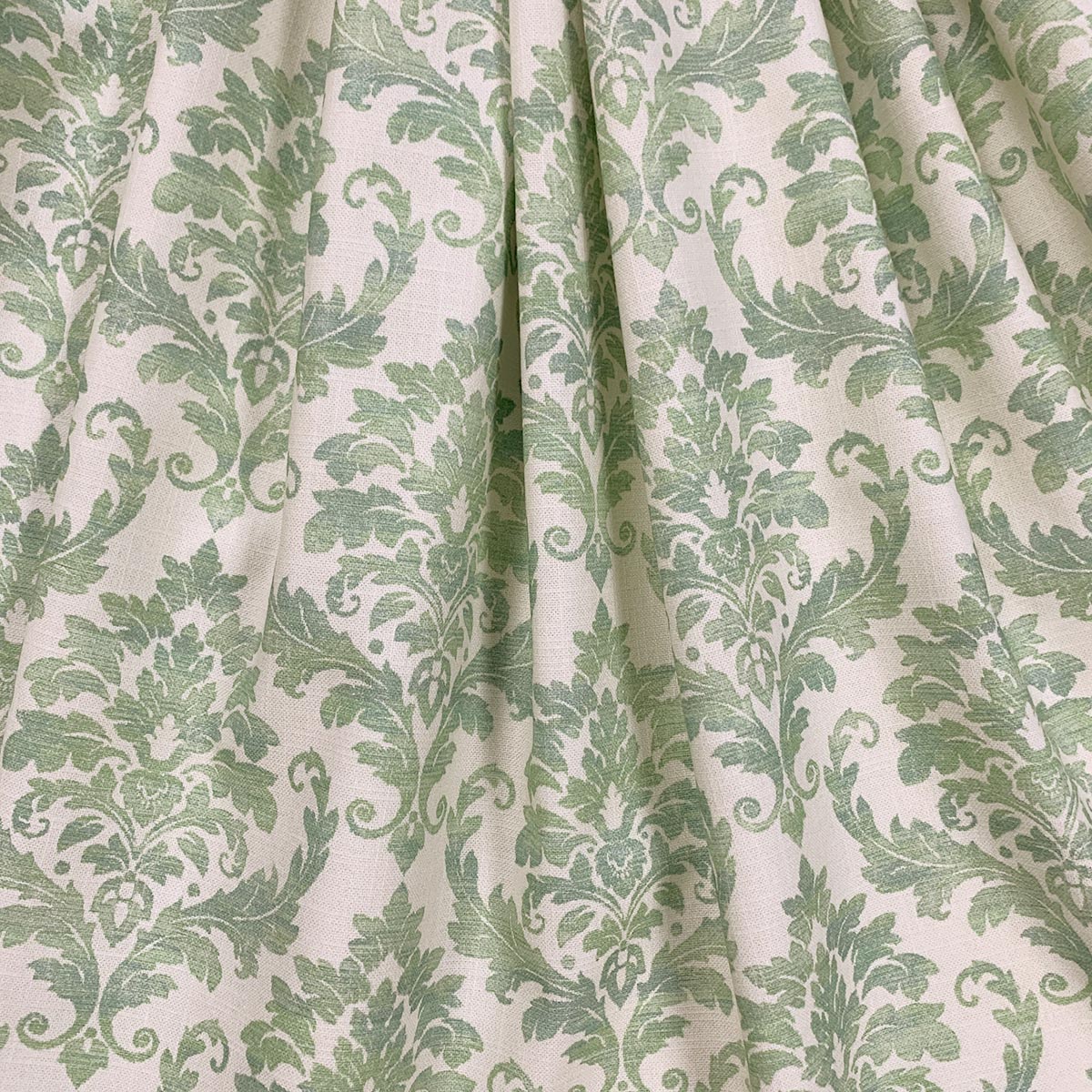 Lillian August DILSY GREEN TEA Magnolia Fabrics