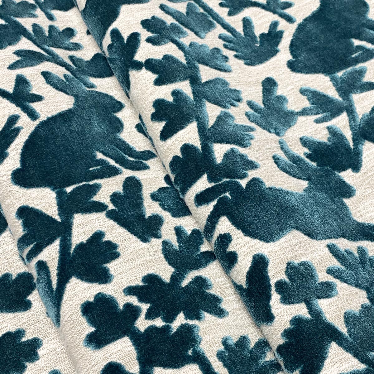 THUMPER CERULEAN Mag Fabrics