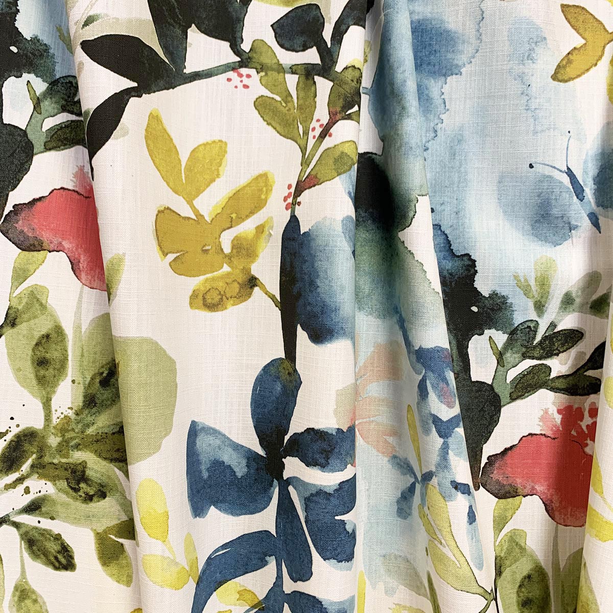 CASCADE FLORA Mag Fabrics