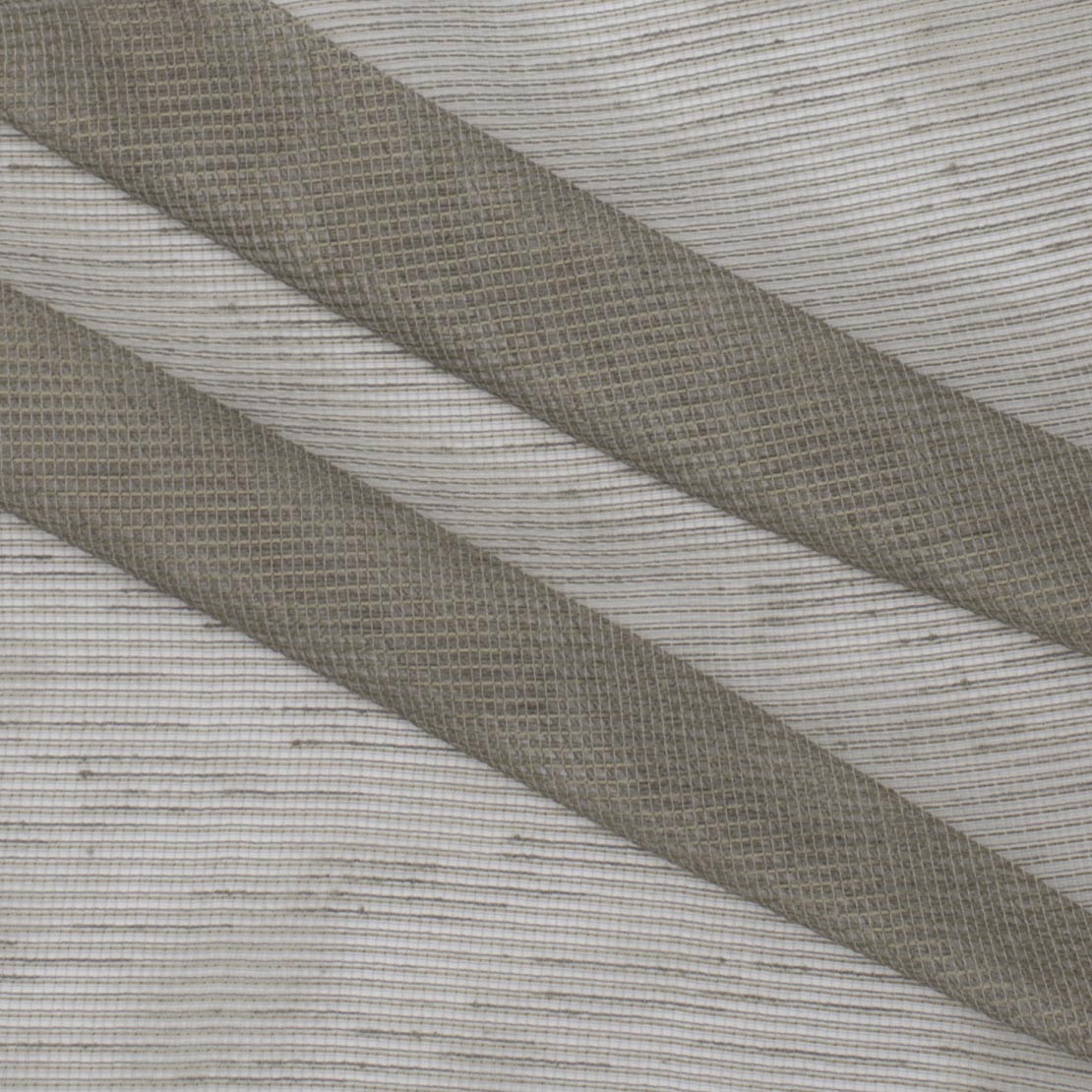 CLEO TAUPE Mag Fabrics