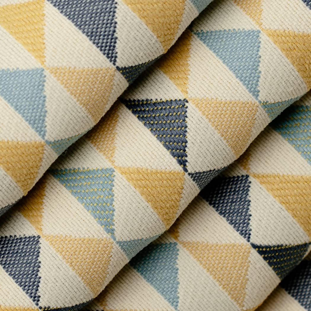 D4547 Oasis Sun Fabric Charlotte Fabrics