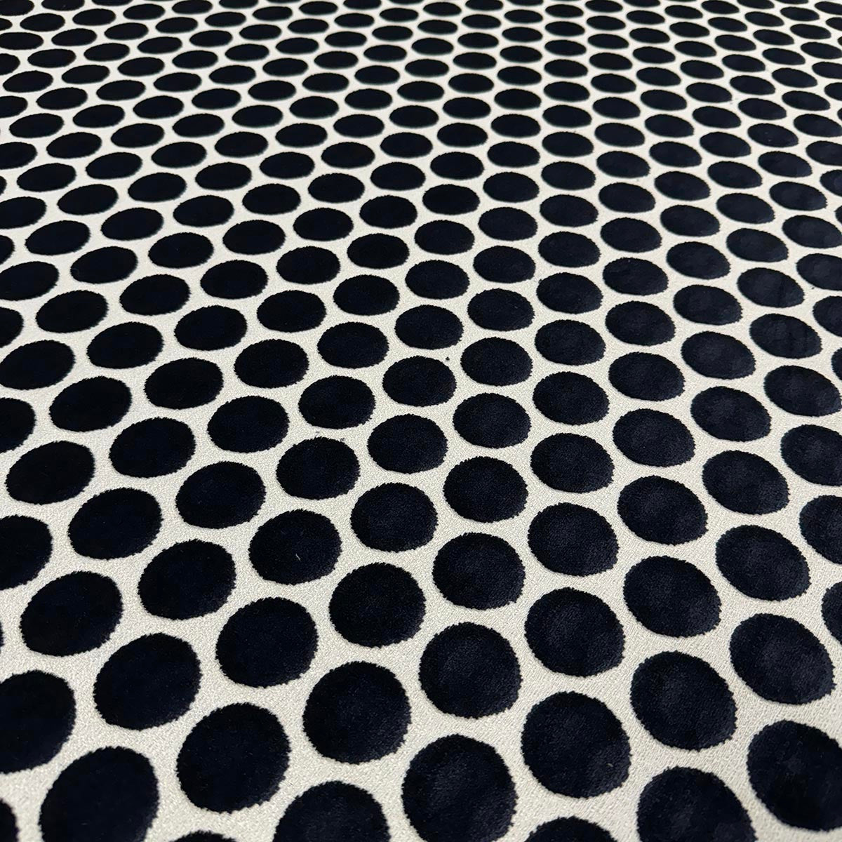 DISKY EBONY Mag Fabrics