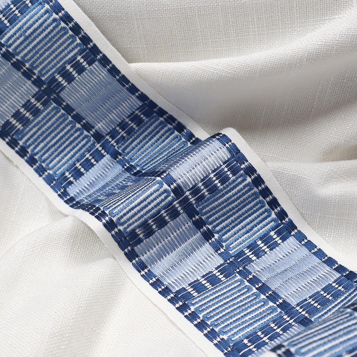 FENCI EMB TAPE BLUES Magnolia Fabrics