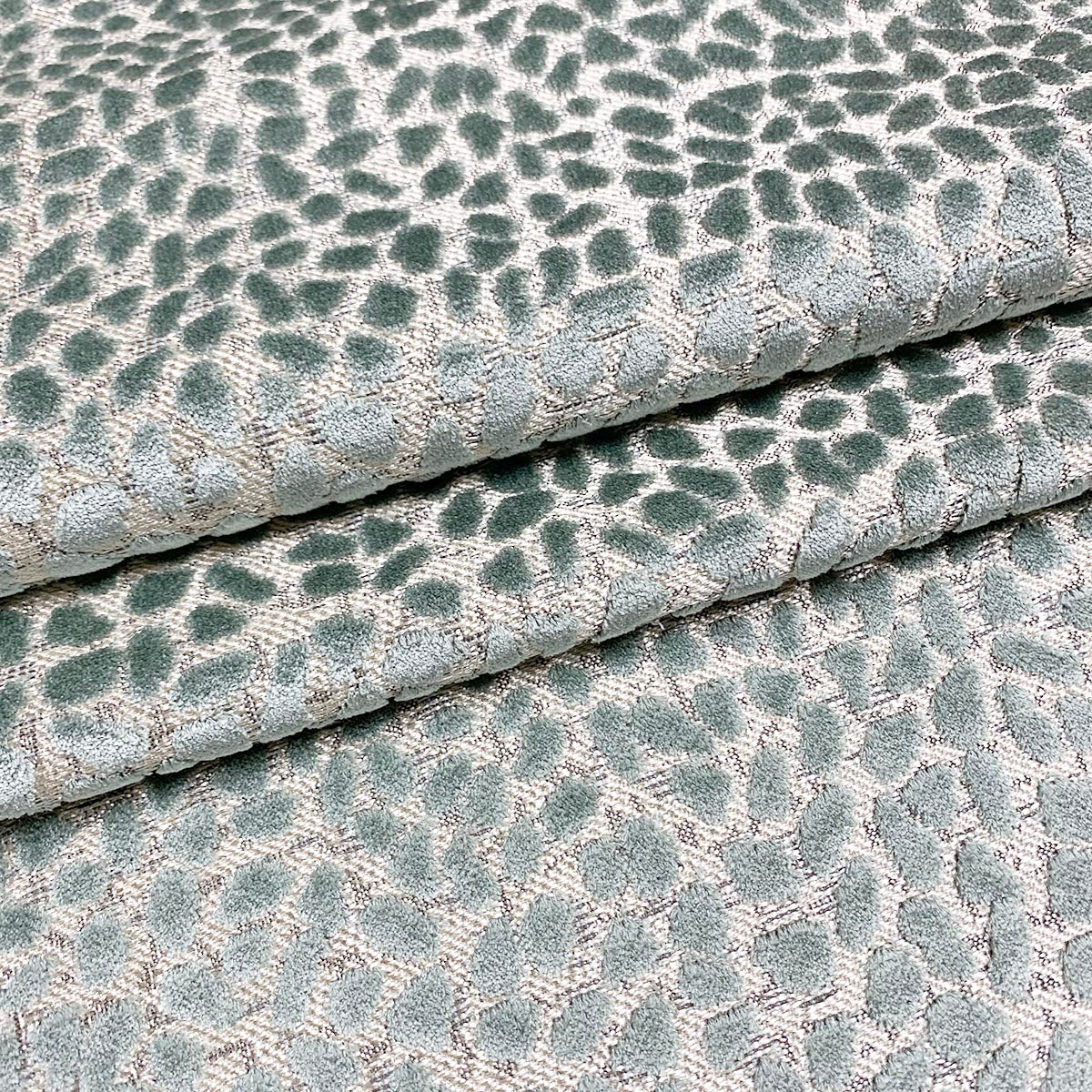 GEMS HAZY Magnolia Fabrics