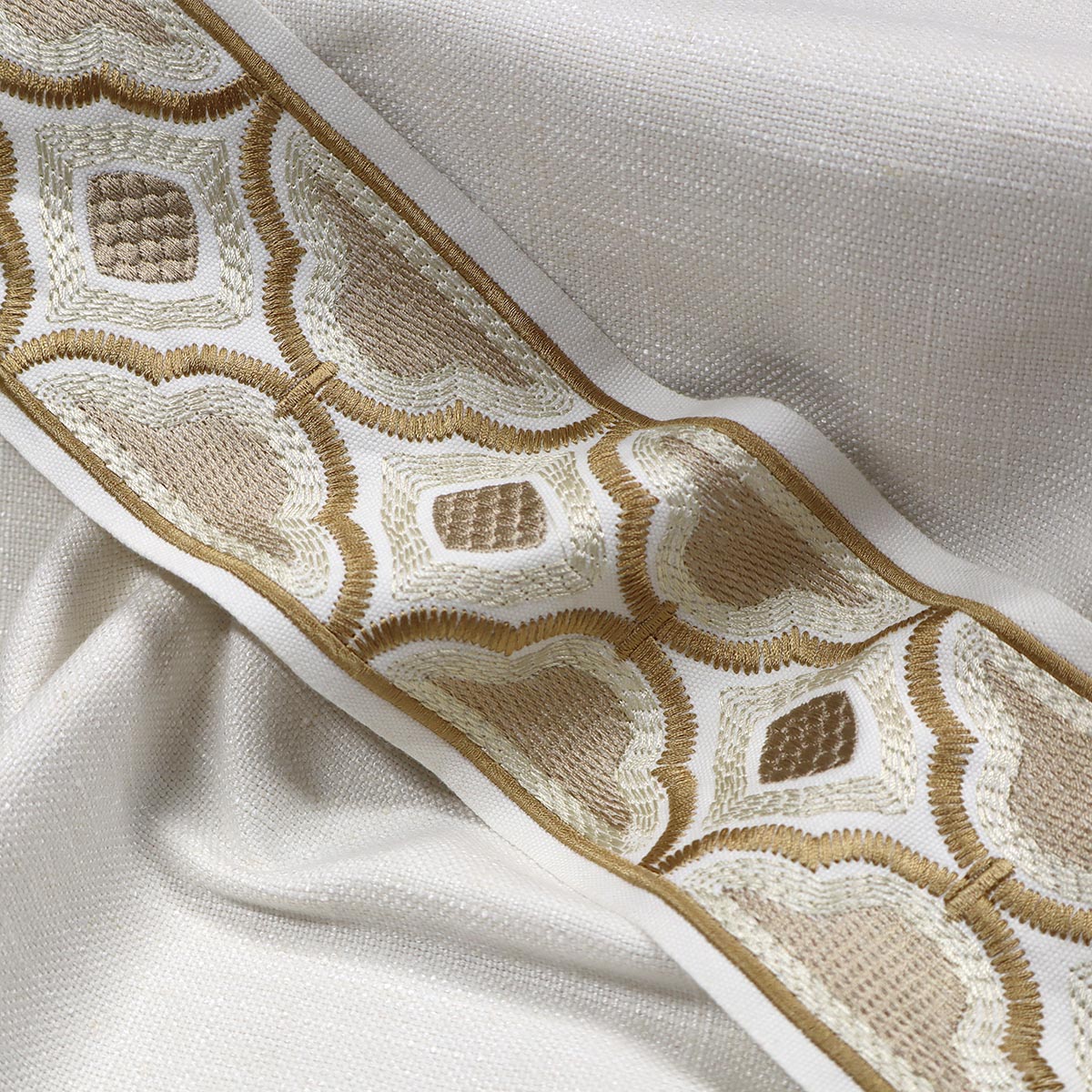 KESWICK EMB TAPE VINTAGE Magnolia Fabrics