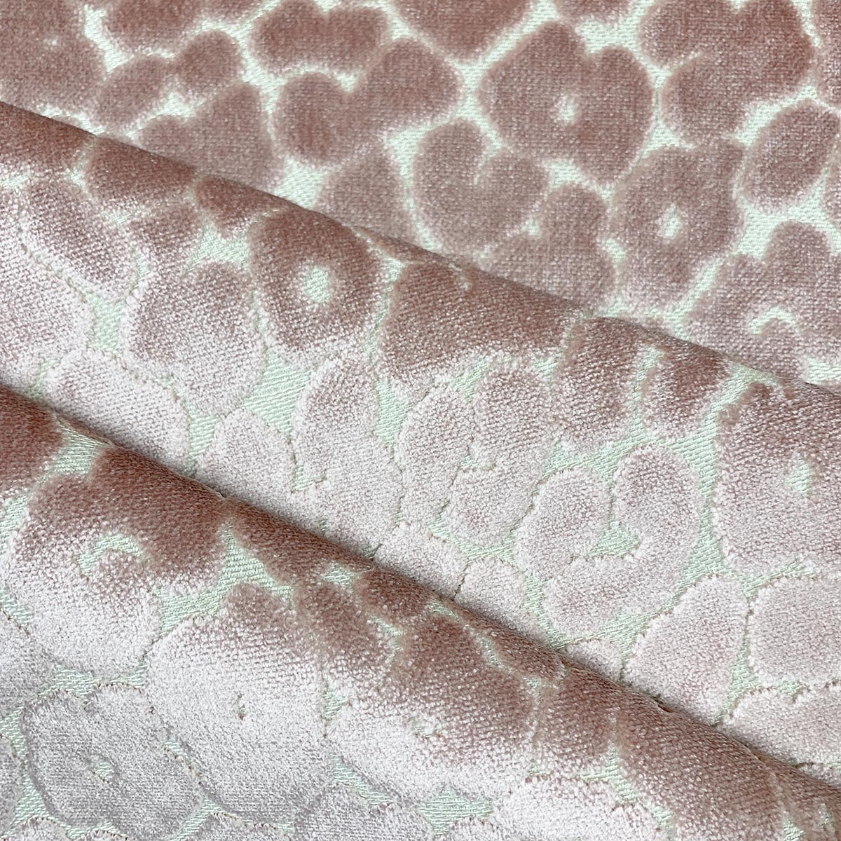 LANDON POSEY Magnolia Fabrics