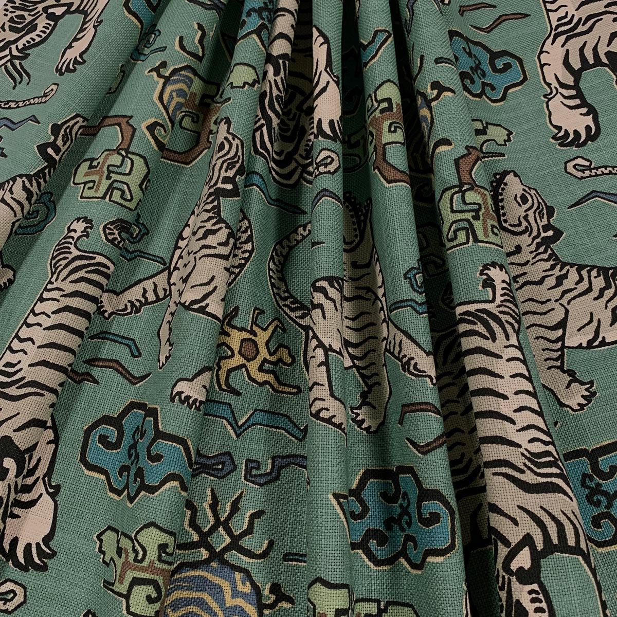 LIMIRU SPRUCE Mag Fabrics