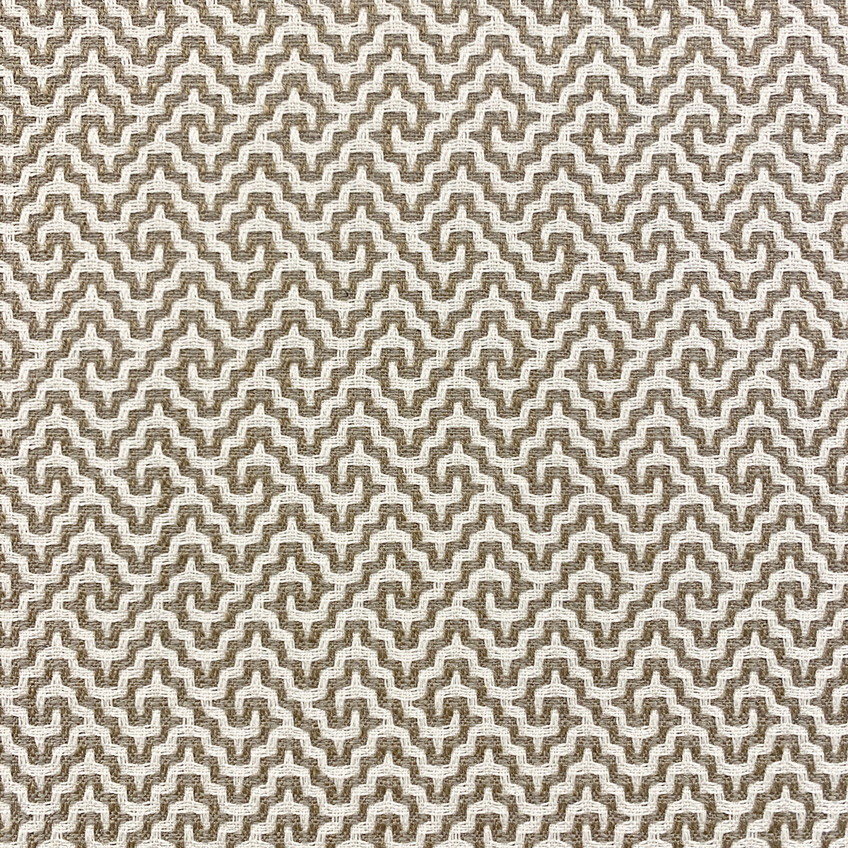 THATCH BROWN Mag Fabrics