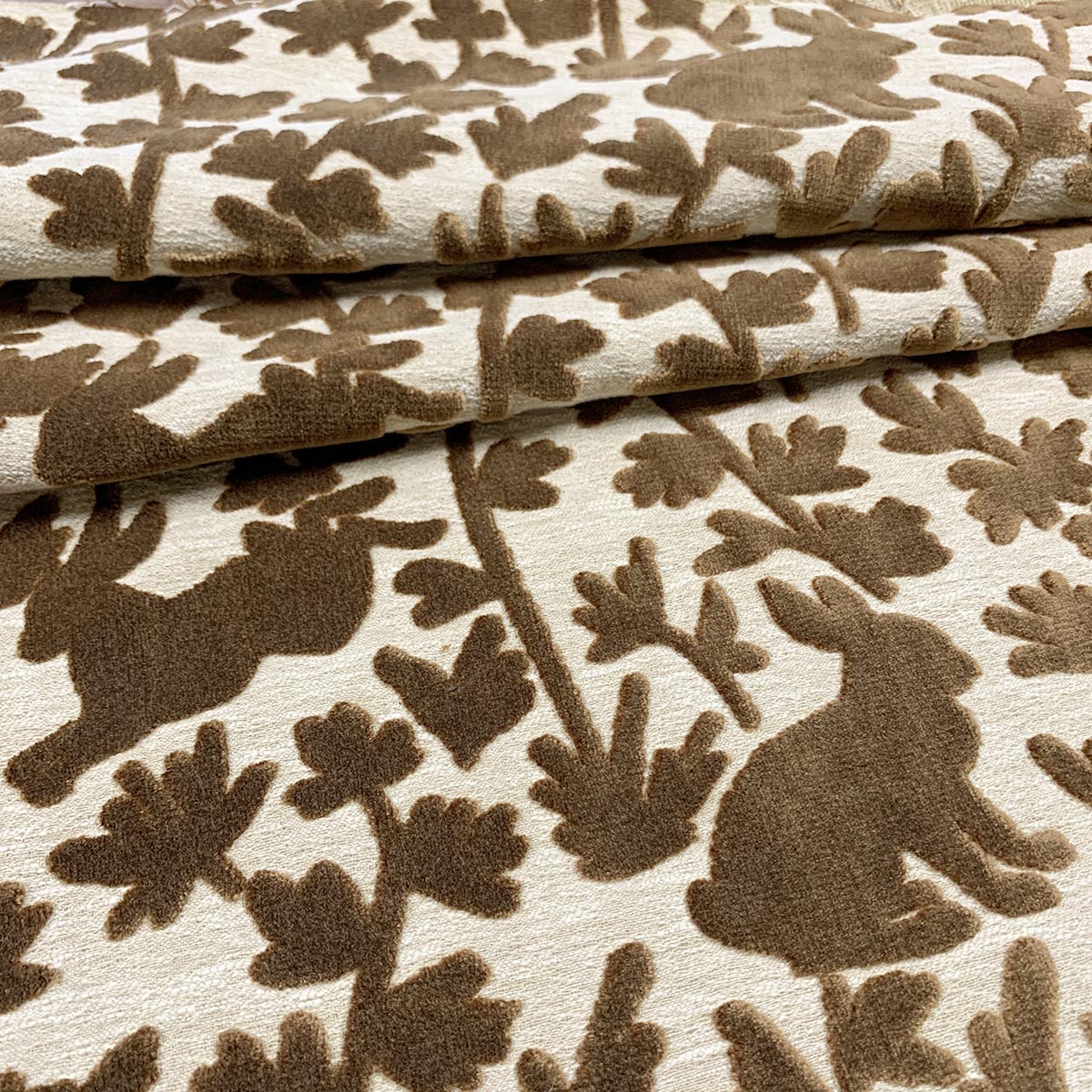 THUMPER TAWNY Mag Fabrics